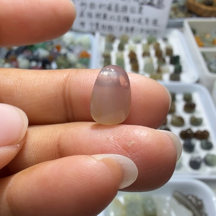 和田玉未镶嵌珠宝奇石