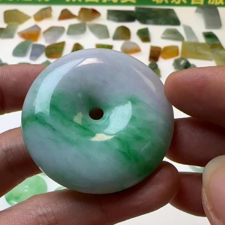 翡翠未镶嵌挂件天然翡翠