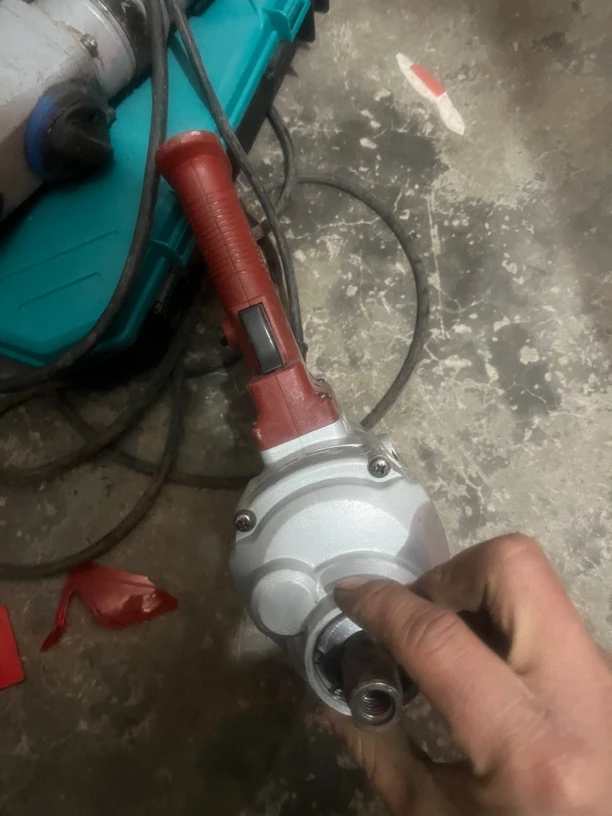 飞机钻2000W大功率积压