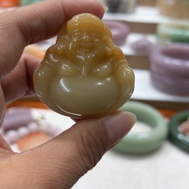 石英岩玉未镶嵌手镯
