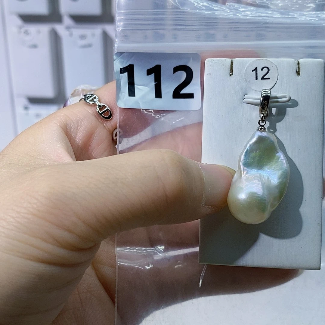 淡水珍珠合金颈饰