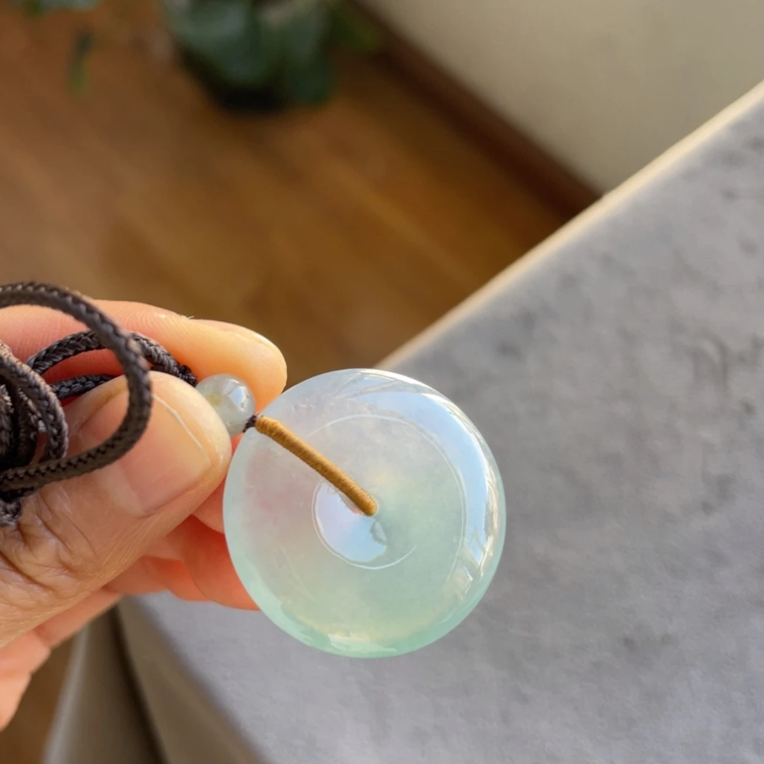 翡翠未镶嵌颈饰春彩