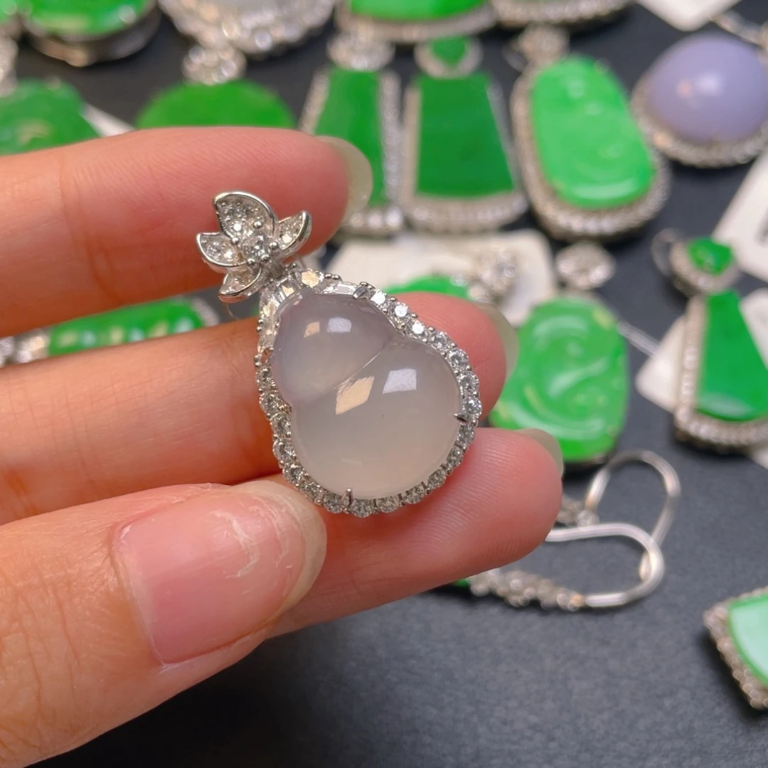 翡翠银S925镶嵌颈饰