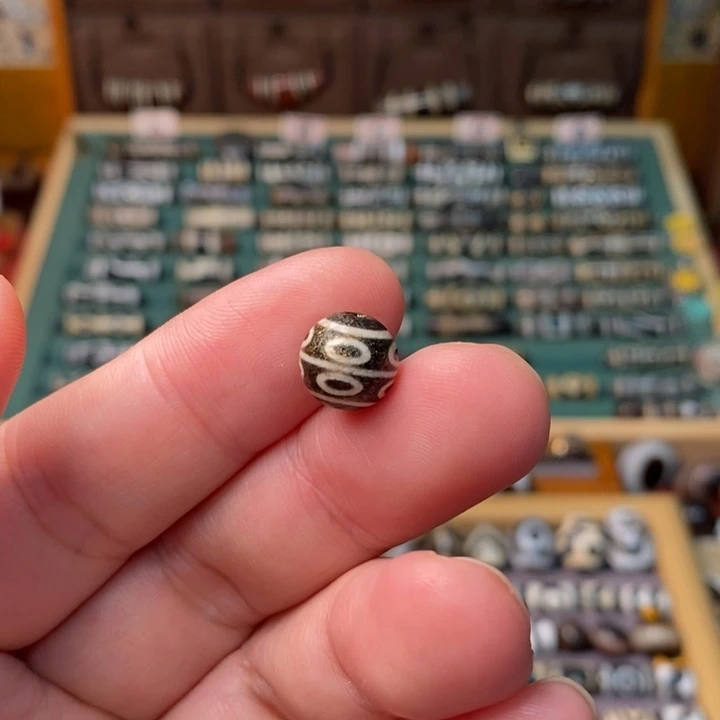 未镶嵌玛瑙/玉髓珠宝半成品