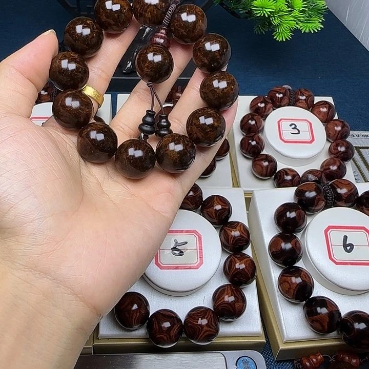 黄花梨/降香黄檀城*黄花梨2.