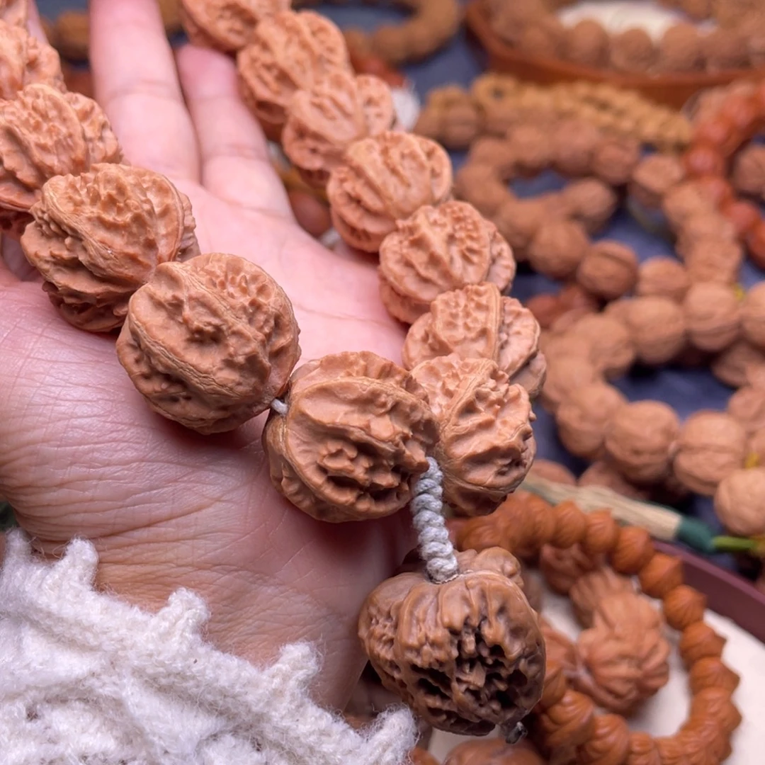 宛***文吊坠文玩核桃秋子