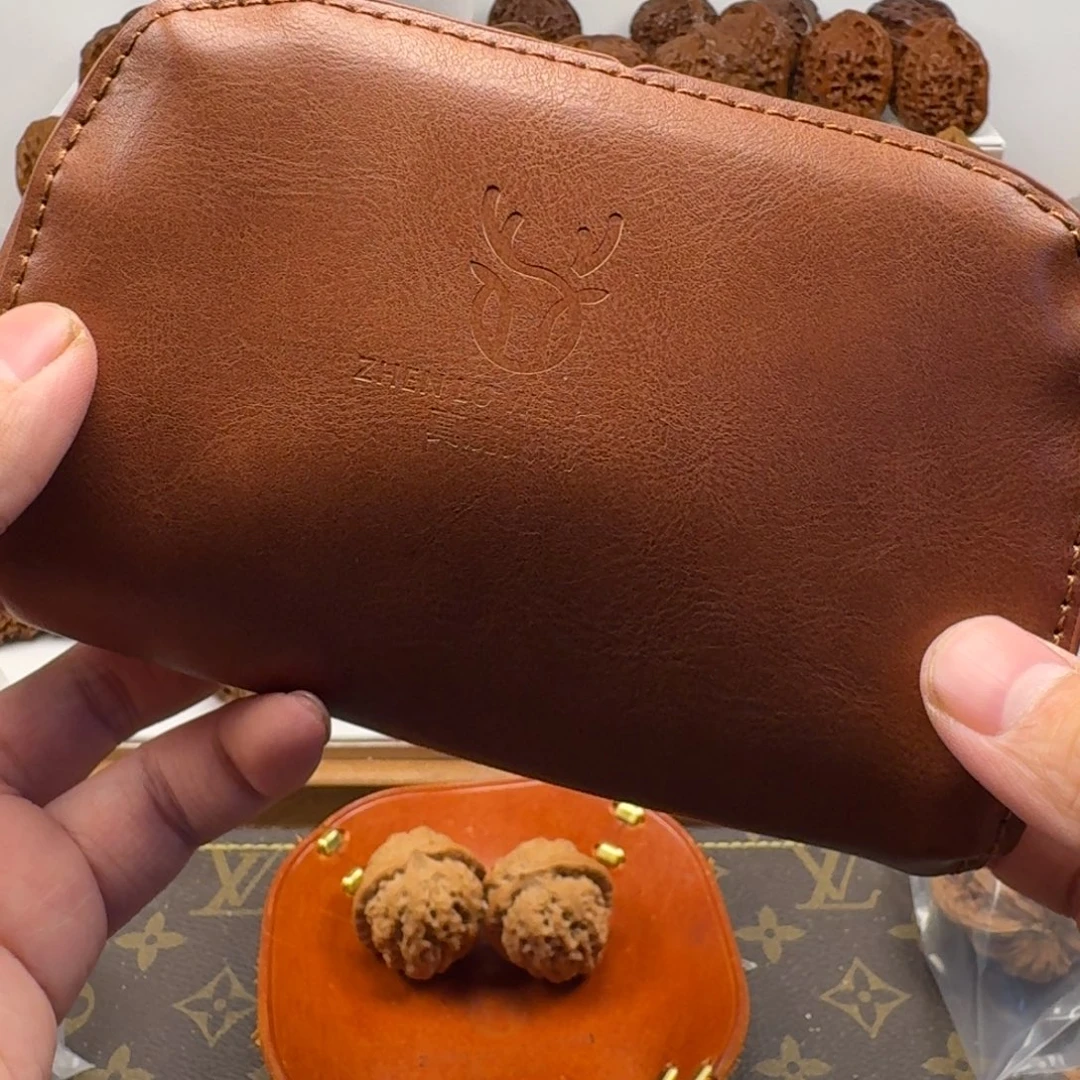 吊坠文玩核桃真鹿小包