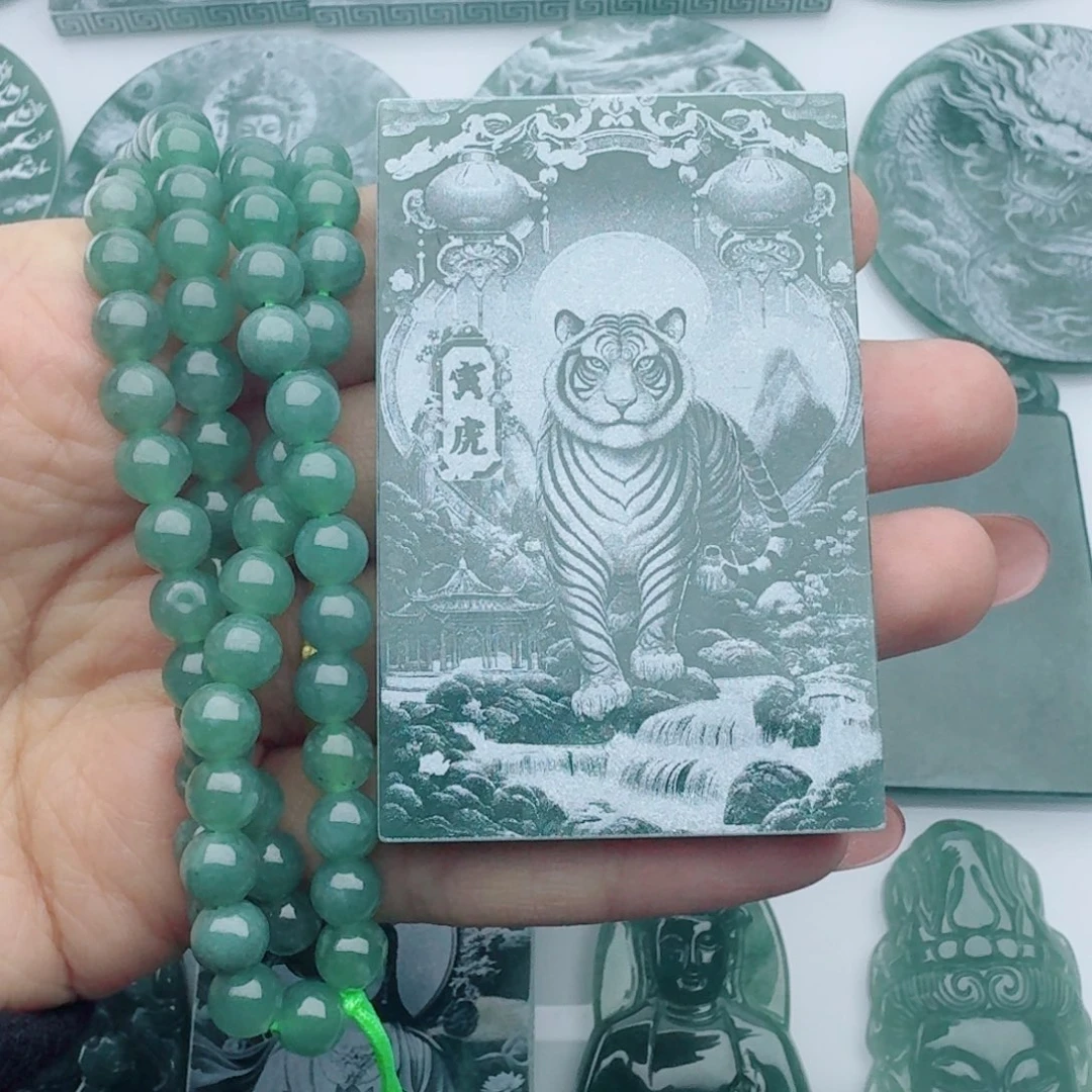 翡翠未镶嵌颈饰多样性发货天然A货翡翠