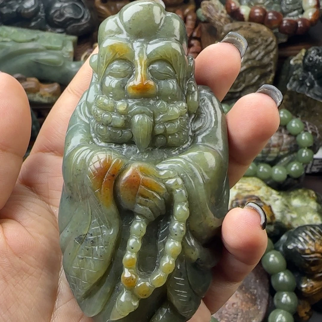 透闪石质玉未镶嵌珠宝奇石
