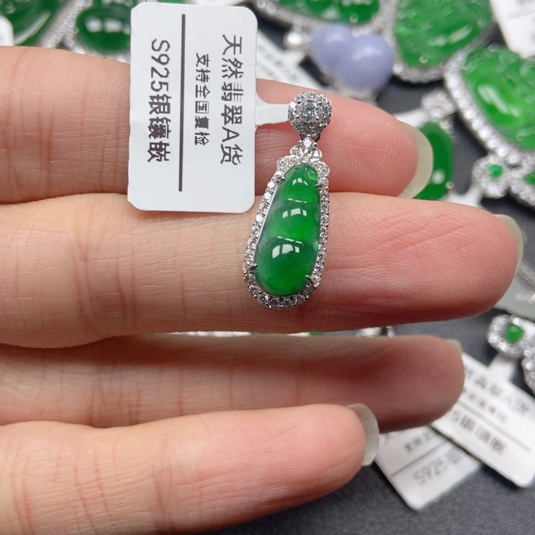 翡翠银S925镶嵌颈饰