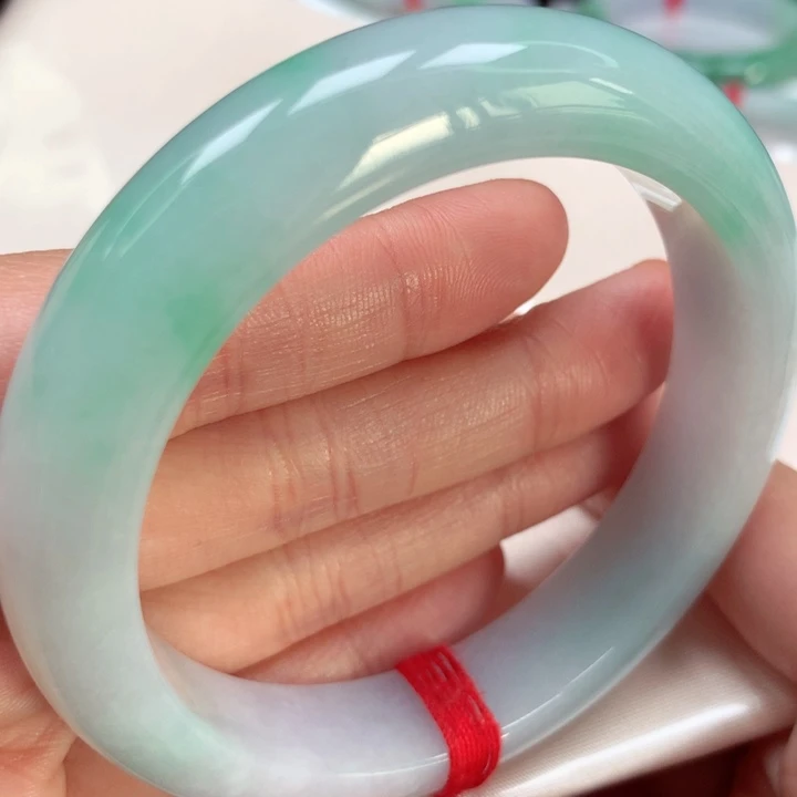 翡翠手镯未镶嵌冰胶甜绿71号