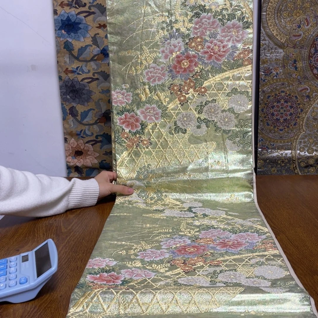 刺绣织锦更新后发现