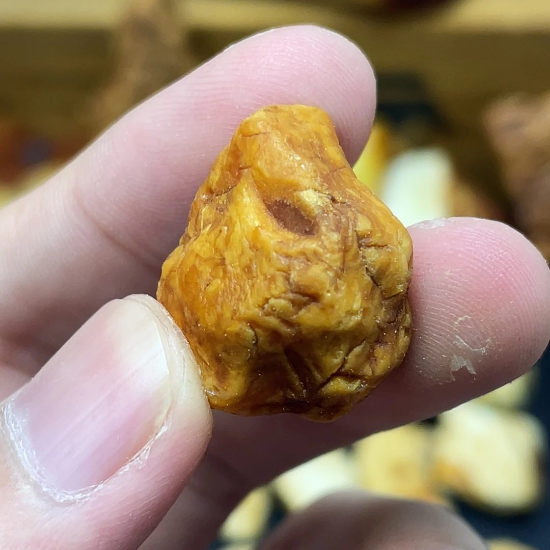 未镶嵌定制琥珀定制