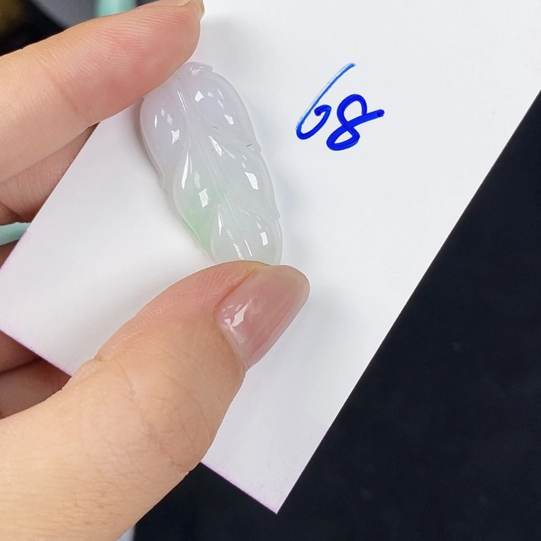 颈饰未镶嵌翡翠翡翠手镯