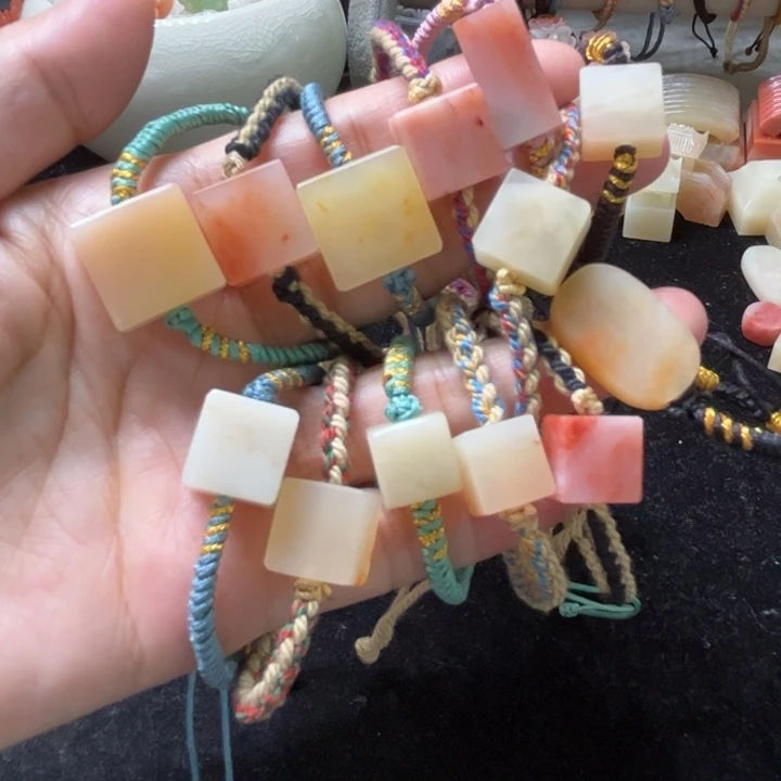 老挝石13条穿戴印特价1.0-1.48cm左右