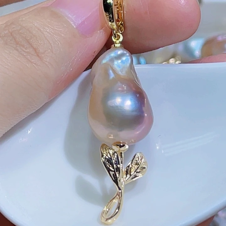颈饰未镶嵌淡水珍珠