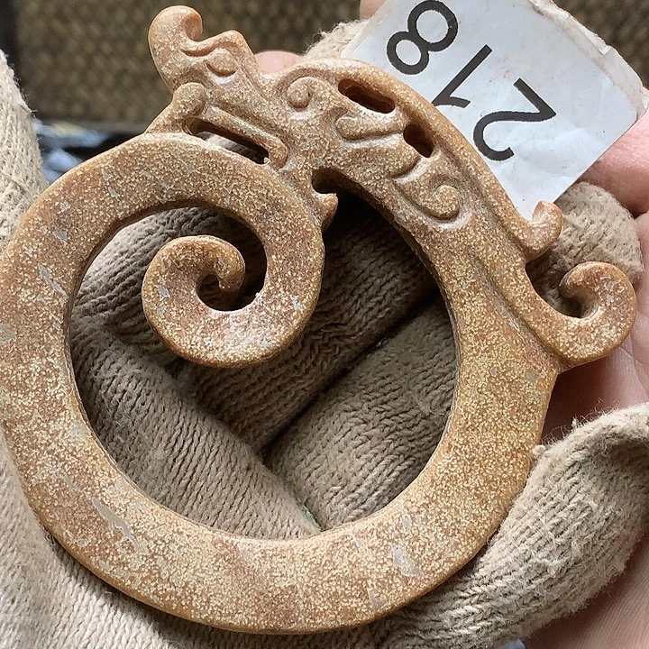 未镶嵌和田玉挂件