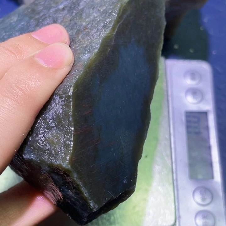 和田玉（糖玉）未镶嵌珠宝半成品