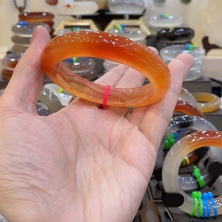 玛瑙/玉髓未镶嵌手镯3