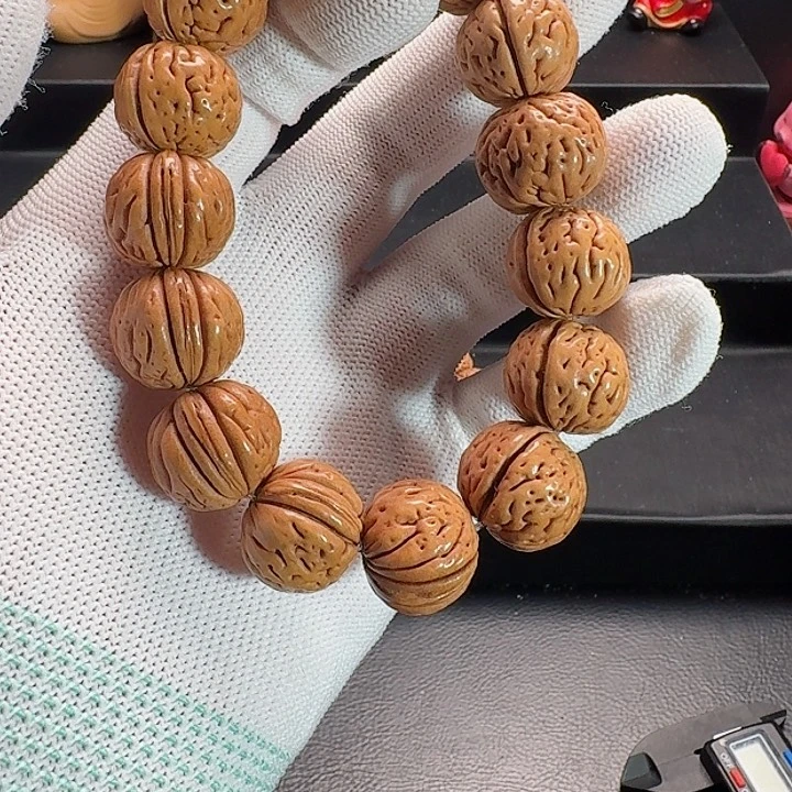 猴头核桃吊坠铁****途