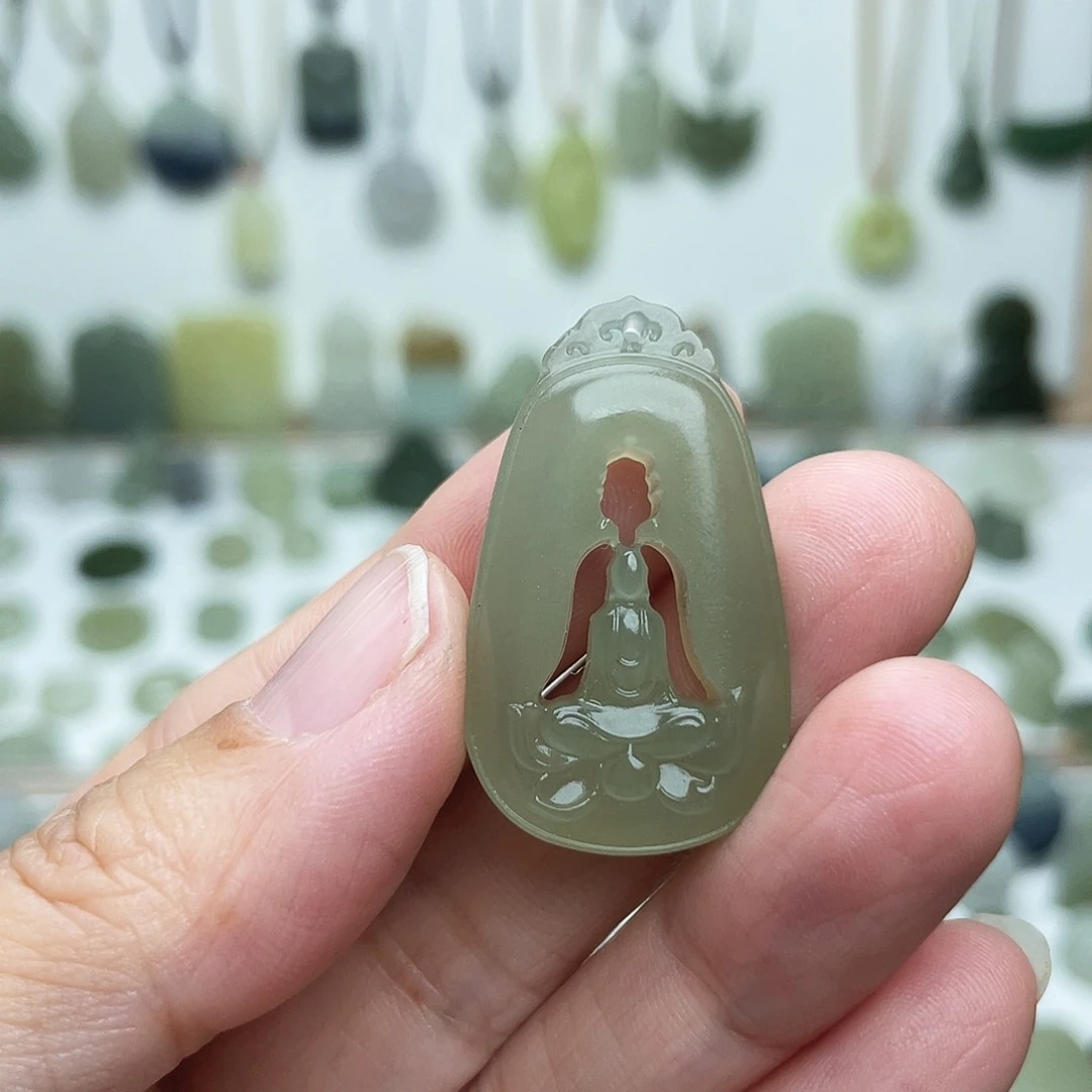 颈饰未镶嵌和田玉