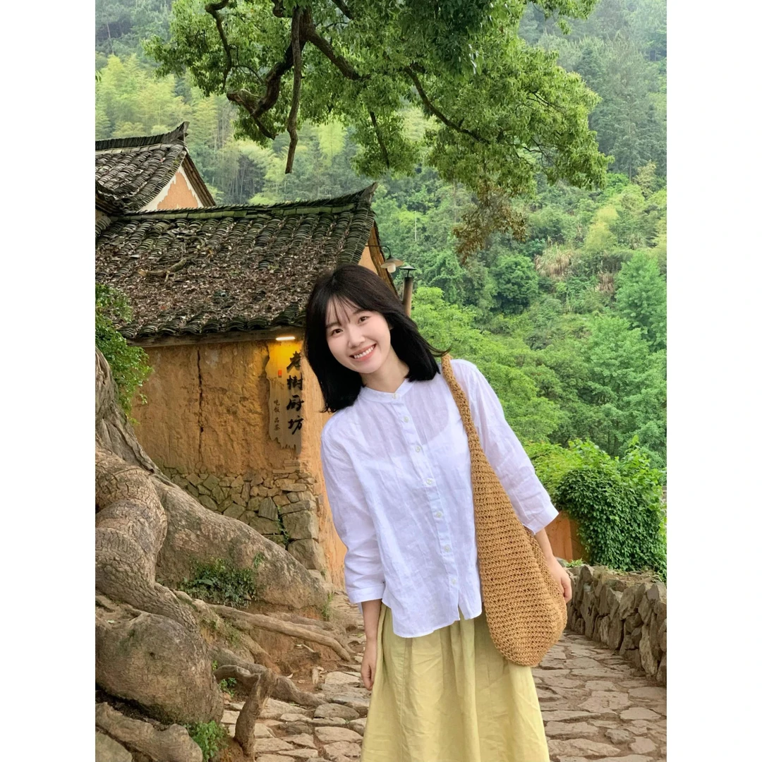 夏日多巴胺穿搭小个子森系巨好看的白色小众衬衫黄色半身裙套装女