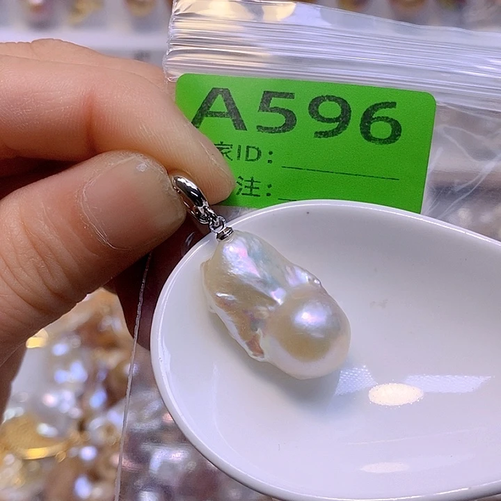 淡水珍珠未镶嵌颈饰