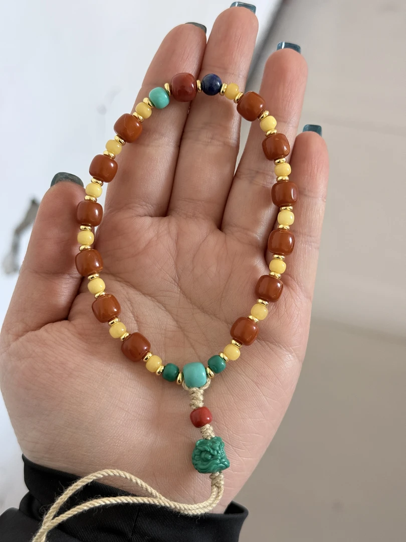 8mm红油皮老蜡手持(穿好发多样性发货)