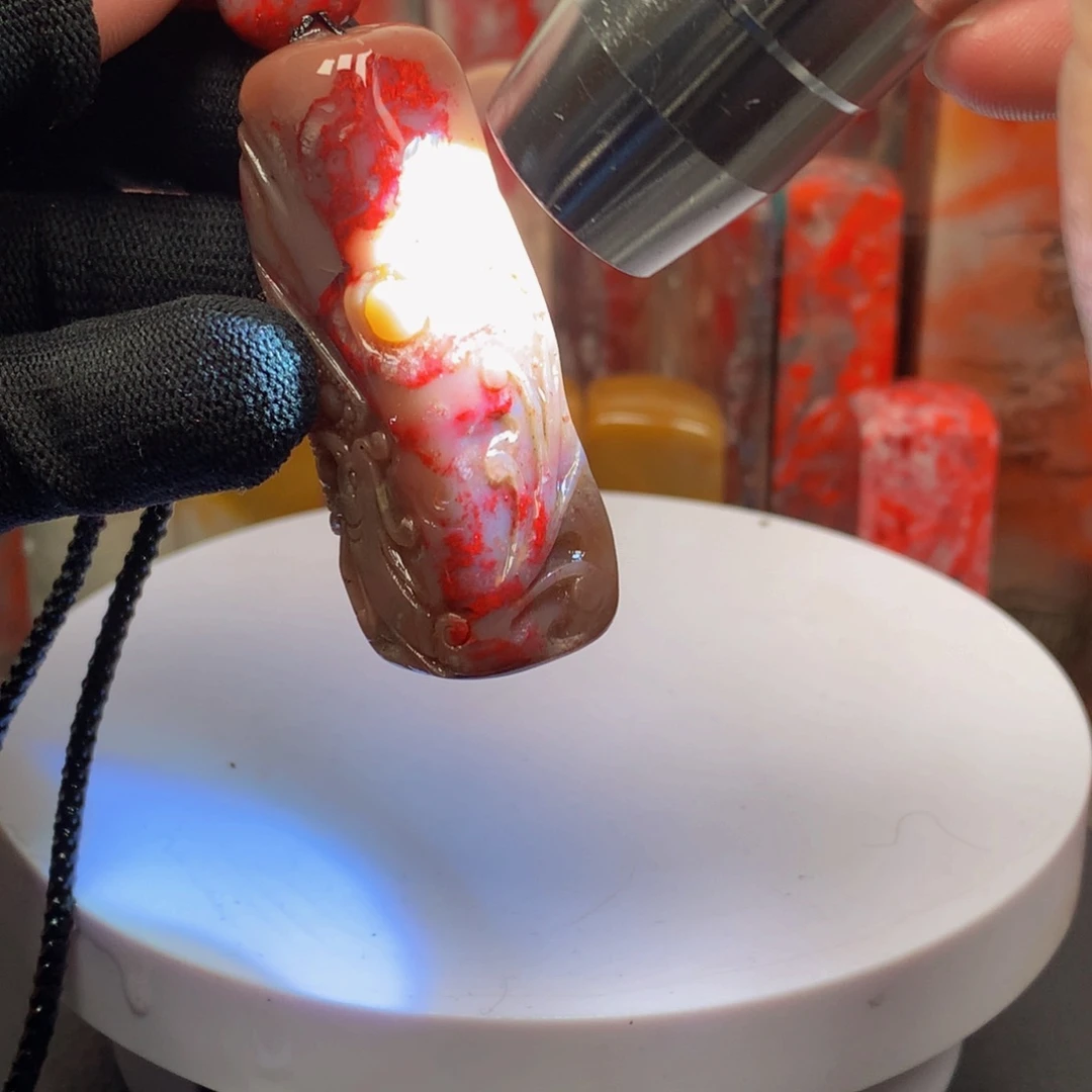 昌化石藕粉冻鸡血石印章