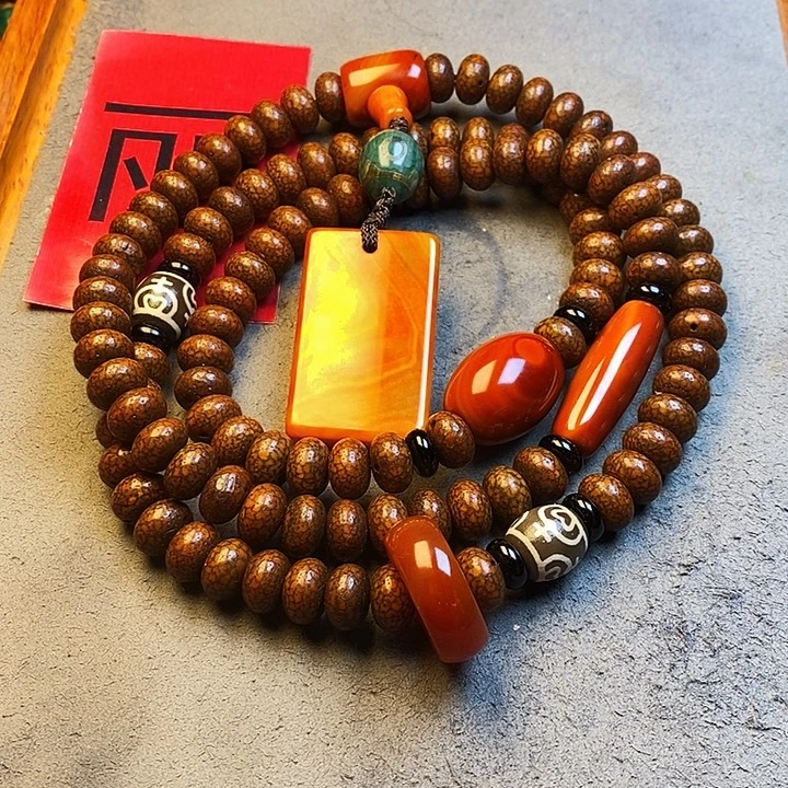 辽***蝶吊坠星月菩提星月菩提