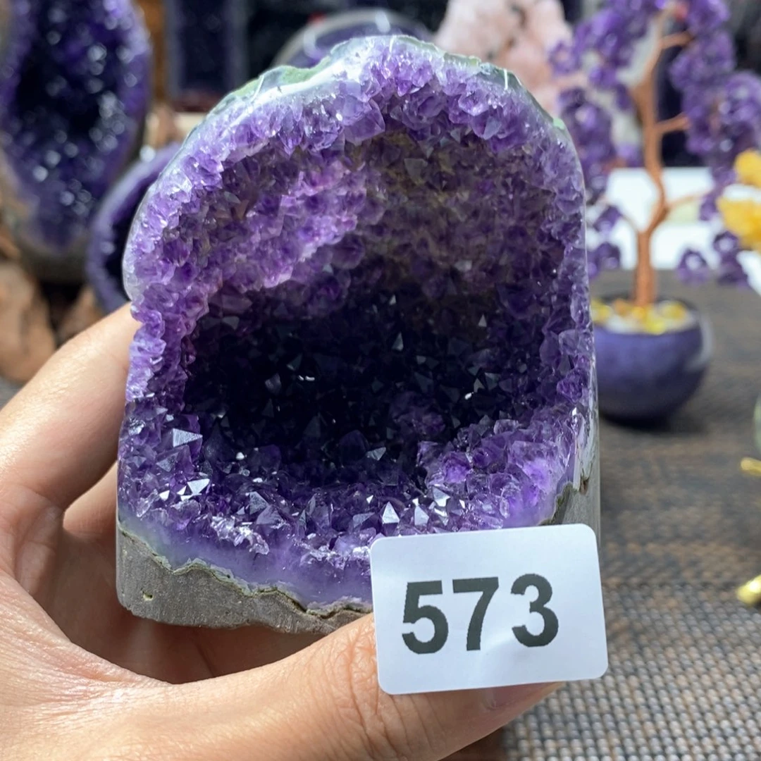 紫晶大型摆件（非配饰）未镶嵌