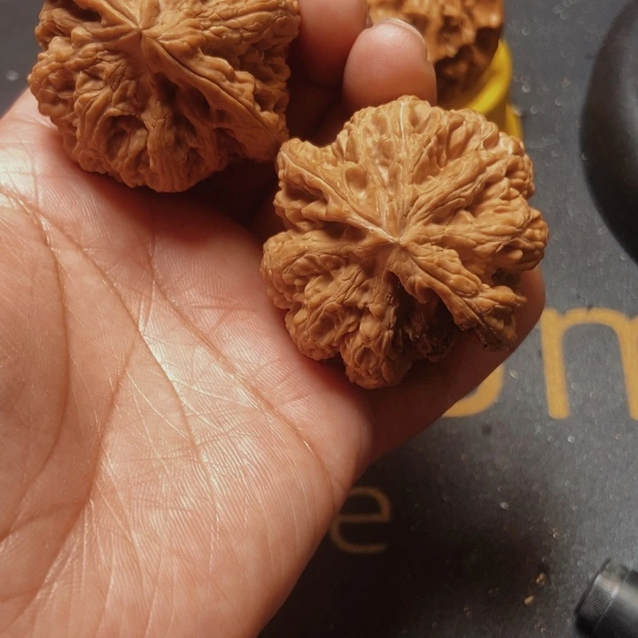 文玩核桃吊坠文玩18