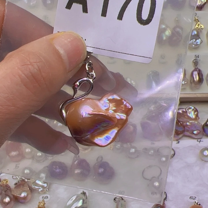 淡水珍珠颈饰合金