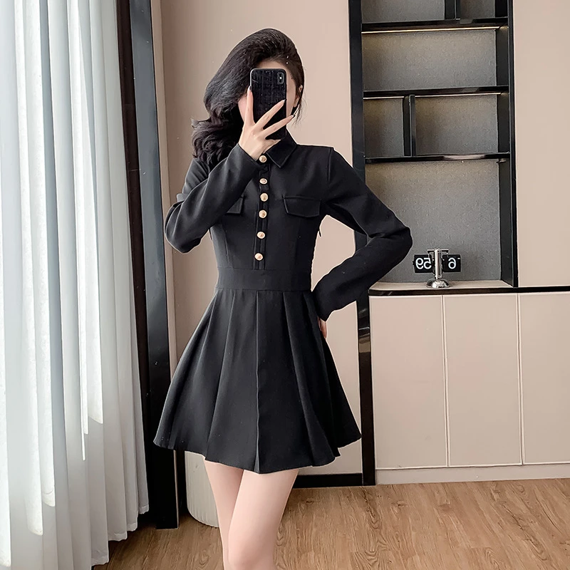 hmgS802法式气质单排扣Polo领连衣裙女2025秋季修身显瘦百褶短裙