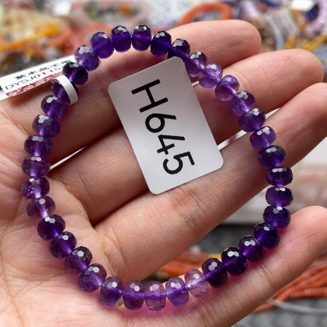 未镶嵌手链水晶多样性