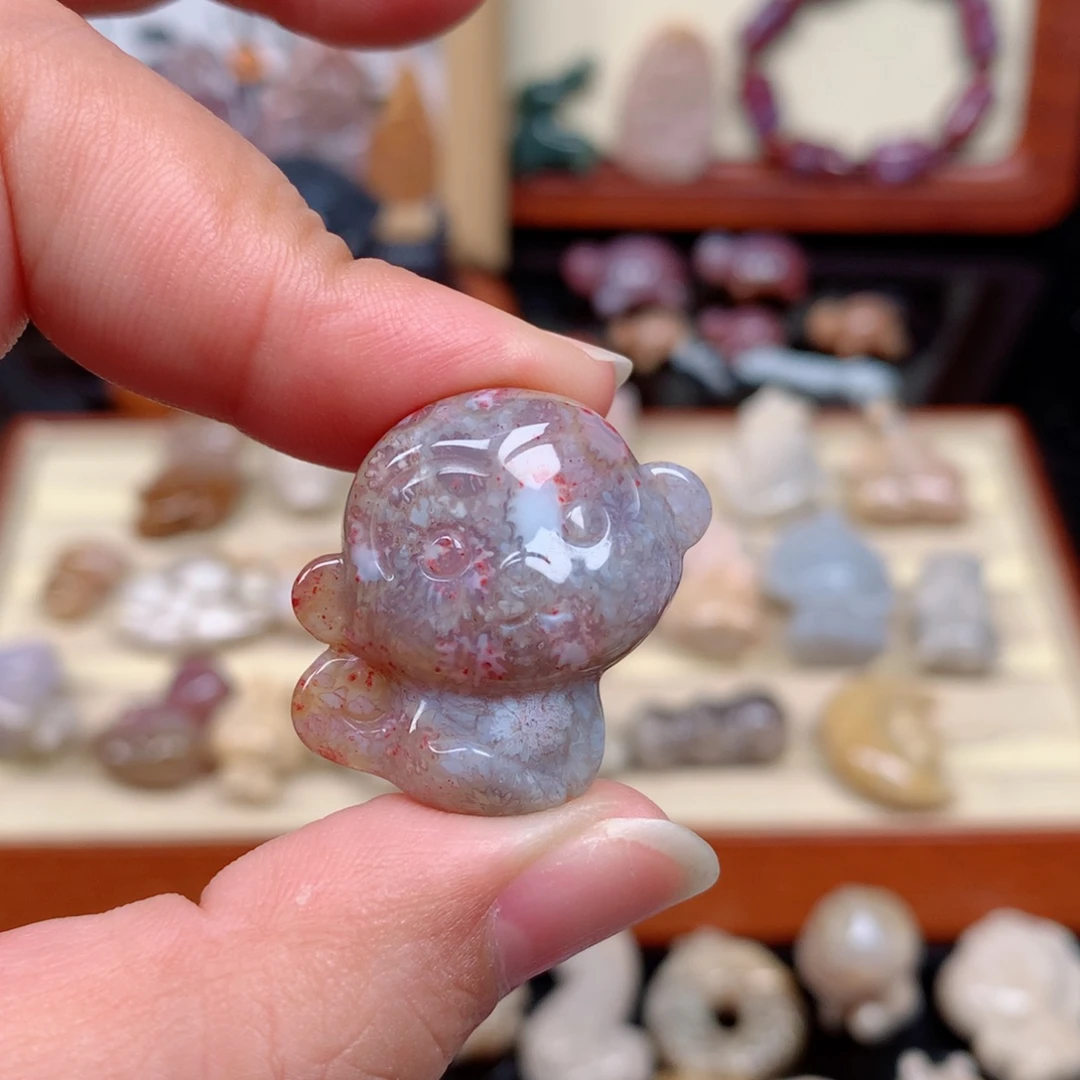 硅化玉未镶嵌颈饰