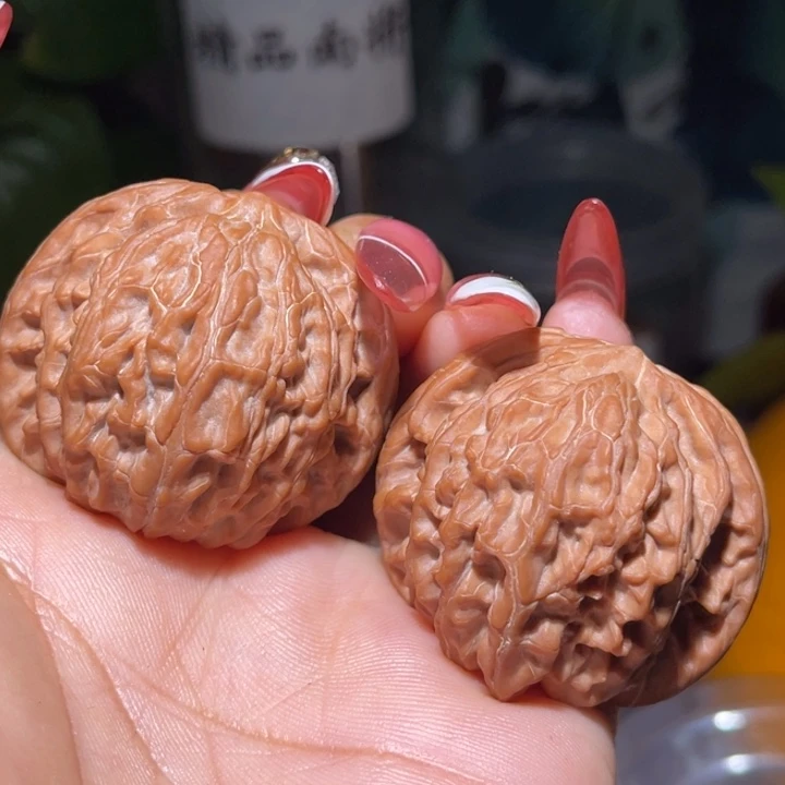 文玩核桃吊坠         39