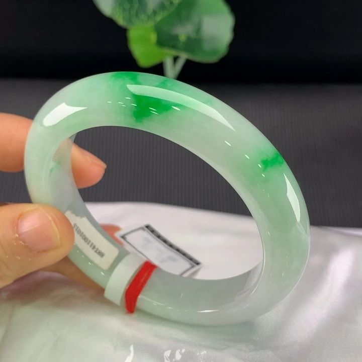 翡翠未镶嵌手镯正圈55-56