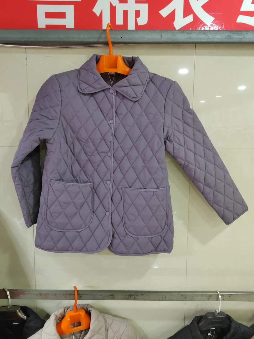 中老年女装翻领休闲极简风