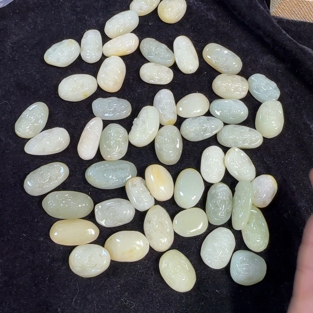 颈饰未镶嵌和田玉多样性拍一发一