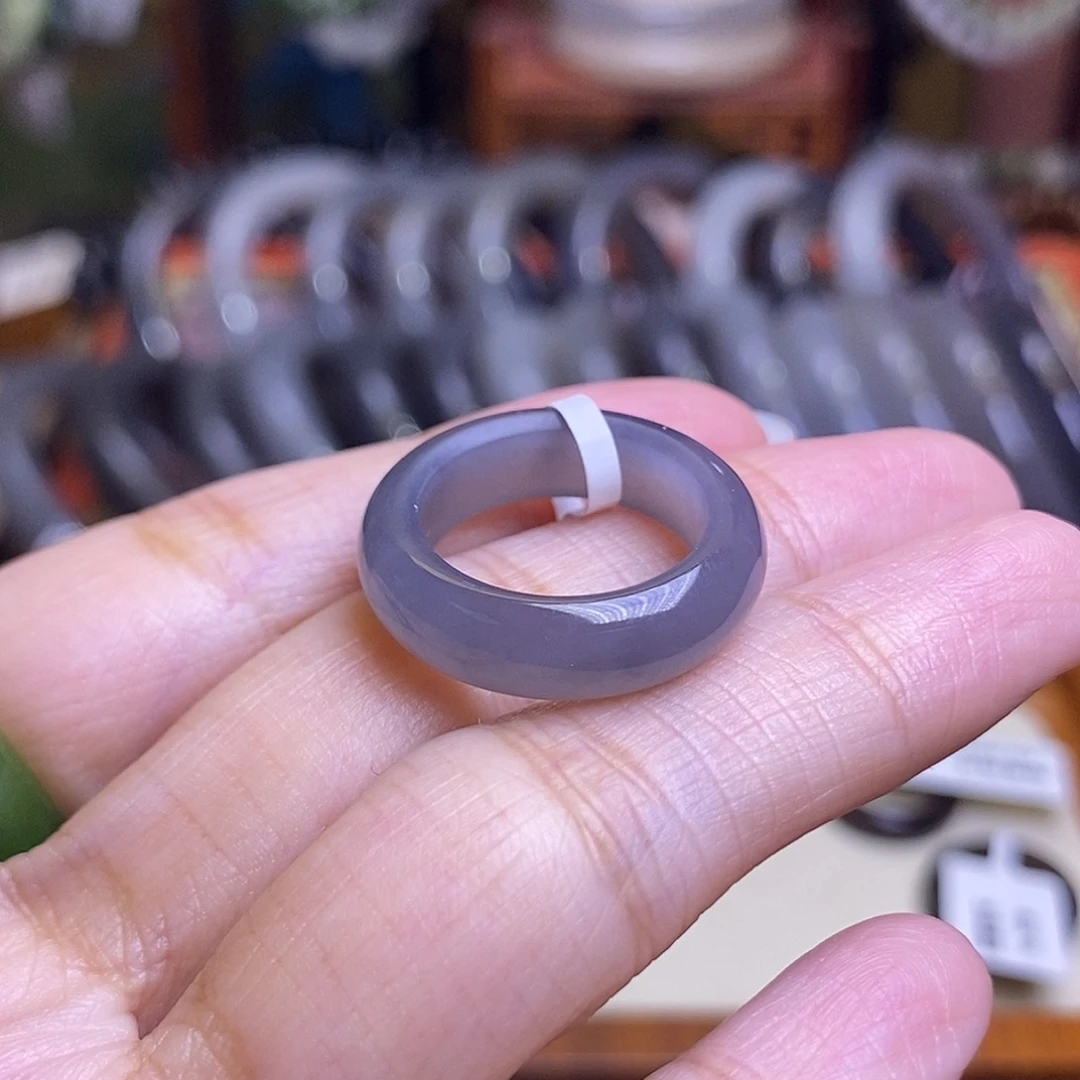 和田玉未镶嵌颈饰浓烟紫仙女紫老矿料戒圈10号