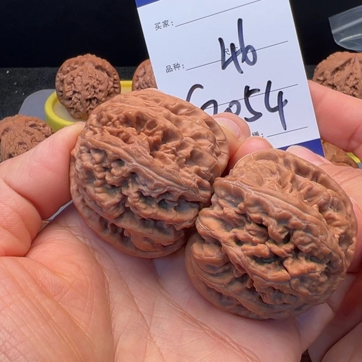 星***你文玩核桃把件大粗筋反油C2054