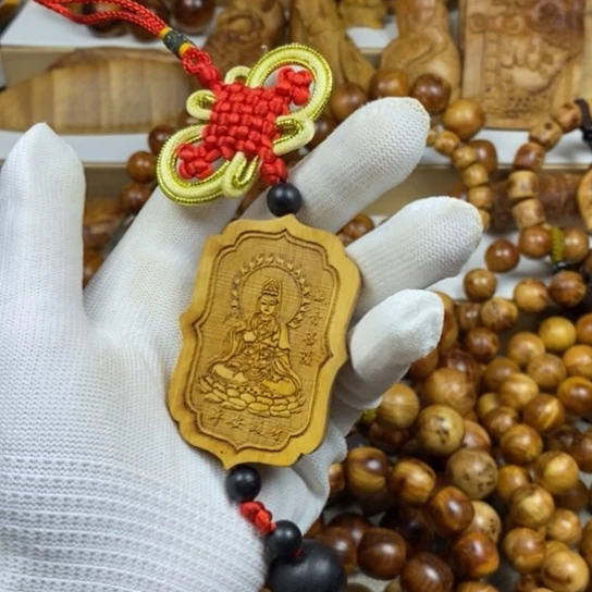 桧木牌子车挂。