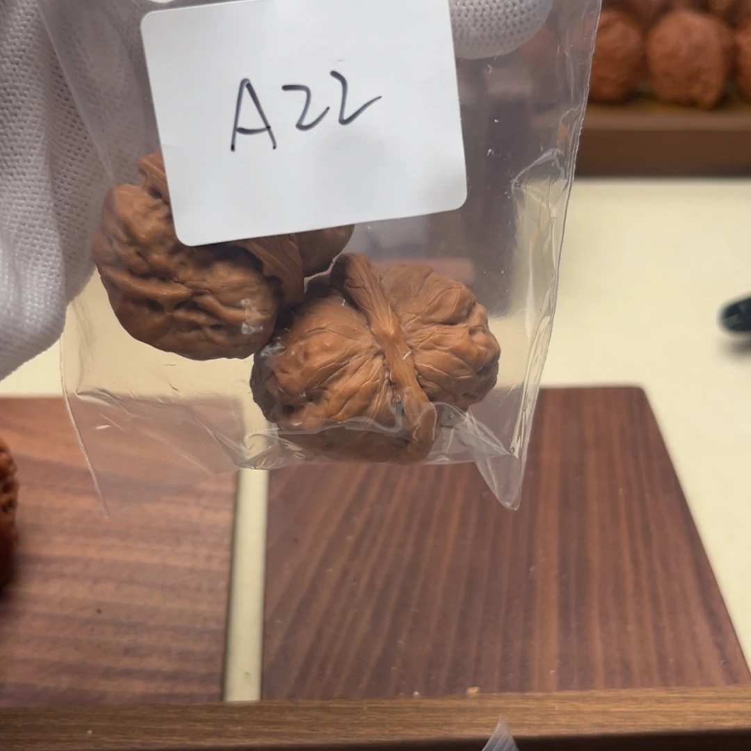 文玩核桃吊坠蛤蟆a22