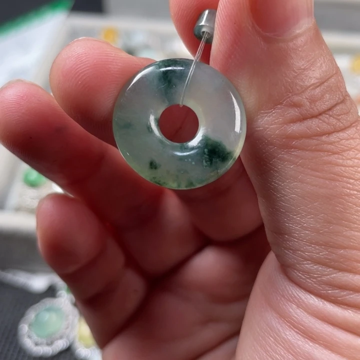 翡翠未镶嵌戒指缅甸天然翡翠