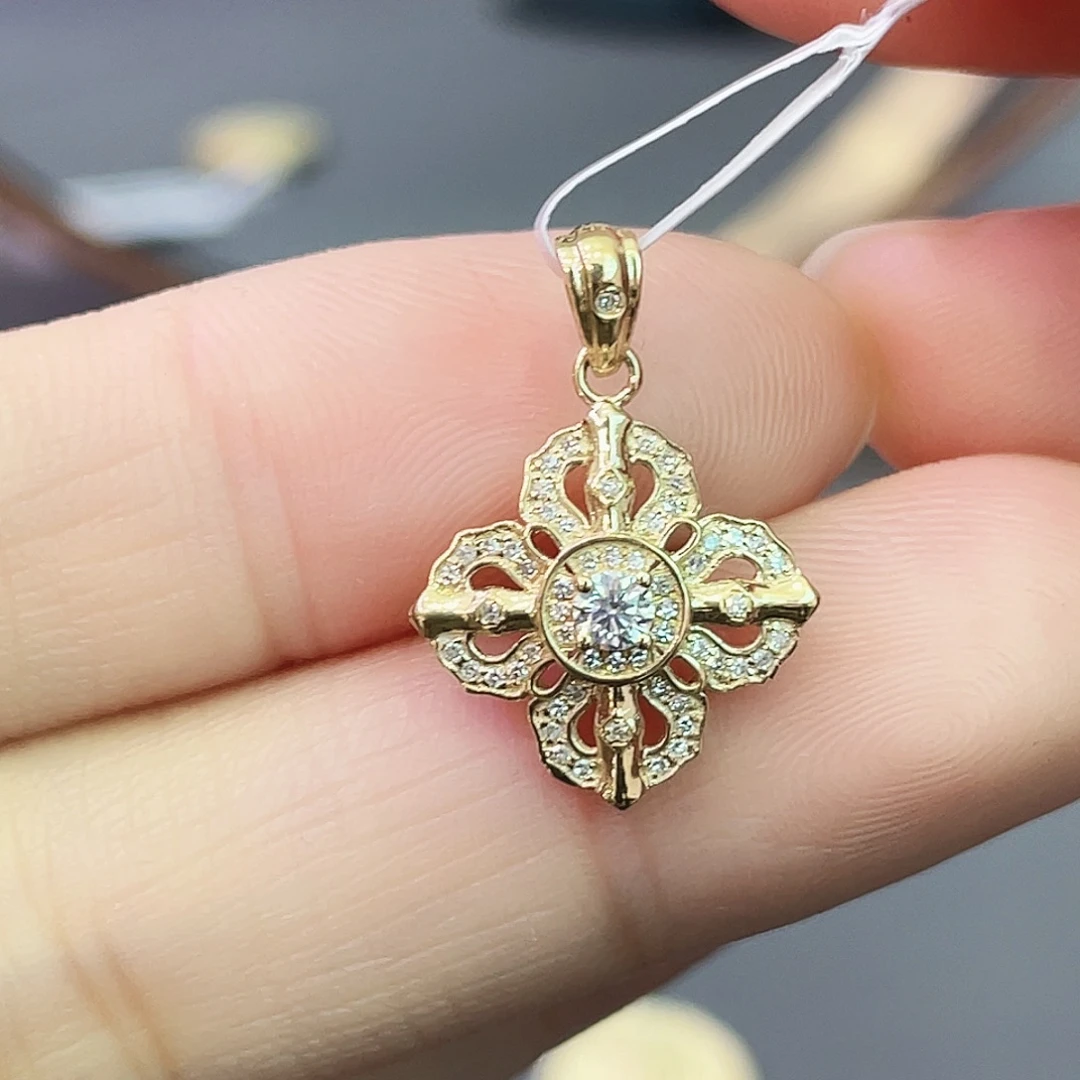 颈饰钻石18K金镶嵌