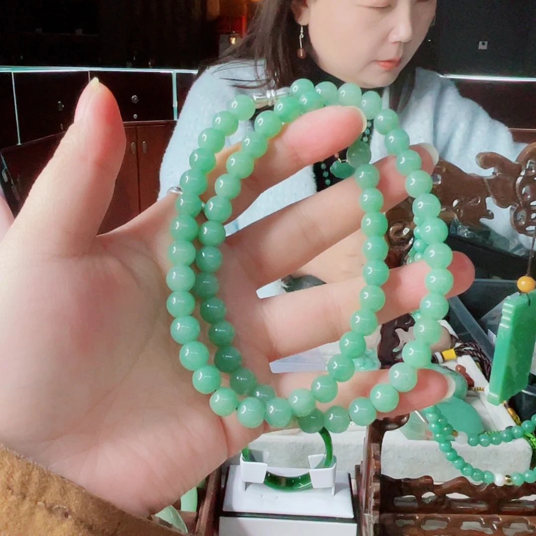 密玉（石英质玉）未镶嵌颈饰