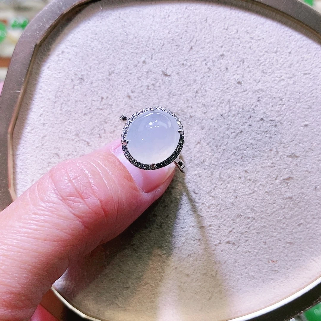 【闪购商品】翡翠挂件未镶嵌裸石