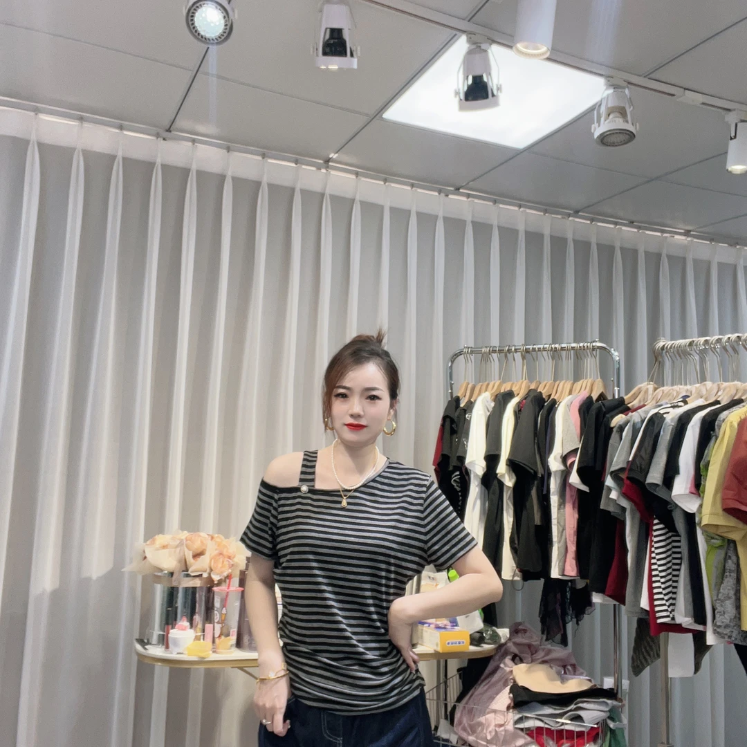 大美小美 微胖MM（现货福利）短袖常规透气露肩百搭T恤