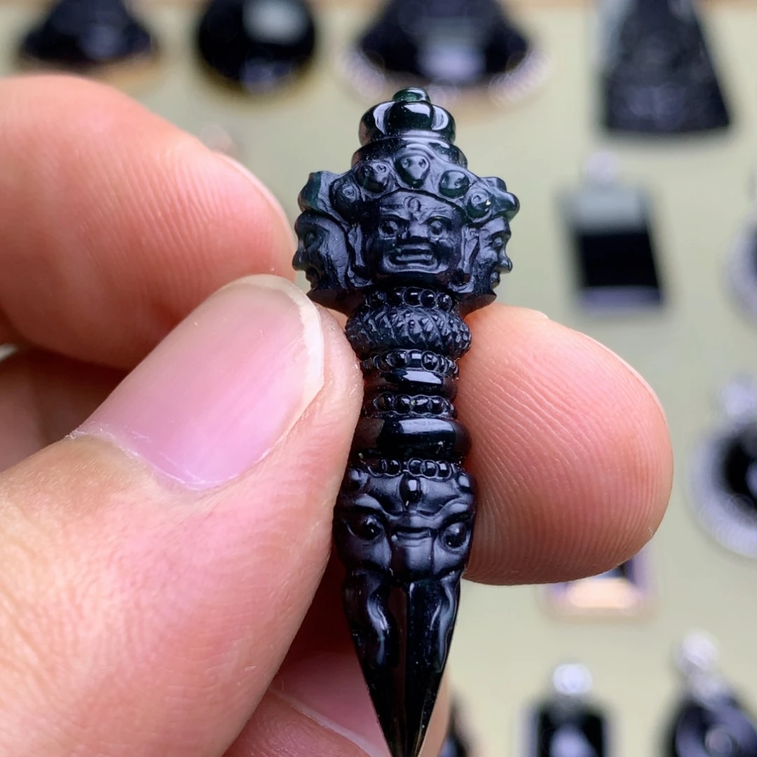 颈饰未镶嵌翡翠墨翠金刚杵